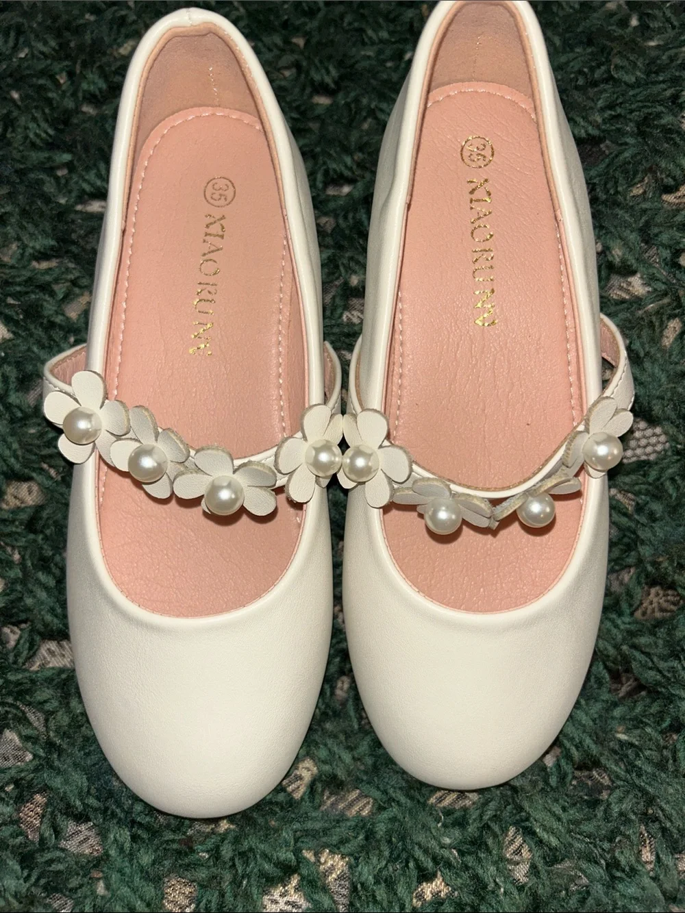 Girls' White Floral Pearl Mary Jane Dress Shoes